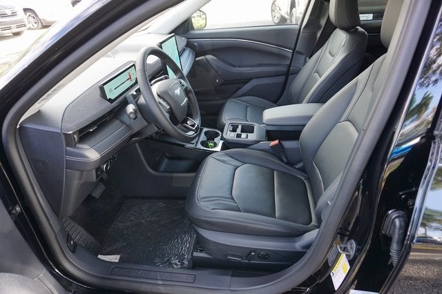 2025 Ford Mustang Mach-E Premium AWD