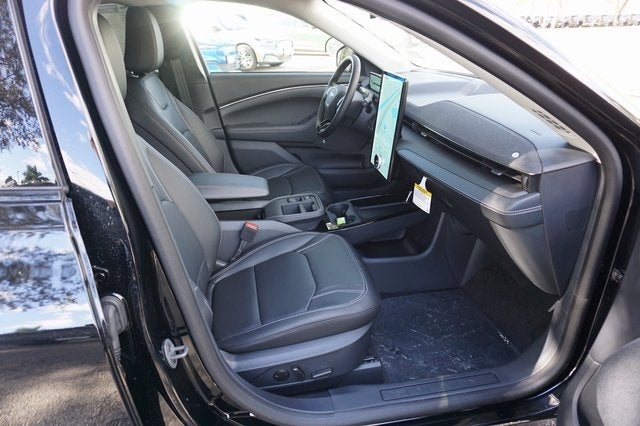 2025 Ford Mustang Mach-E Premium AWD