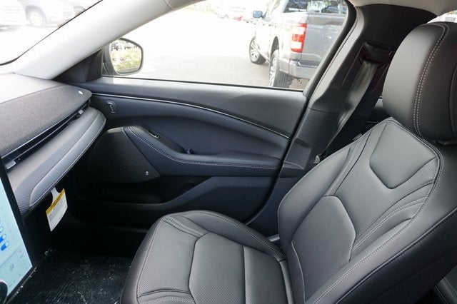 2025 Ford Mustang Mach-E Premium AWD