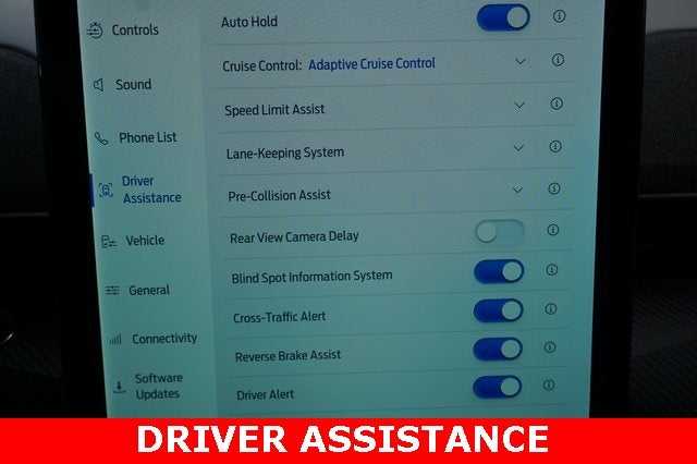 2025 Ford Mustang Mach-E Premium AWD