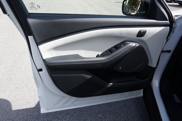 2025 Ford Mustang Mach-E Premium AWD