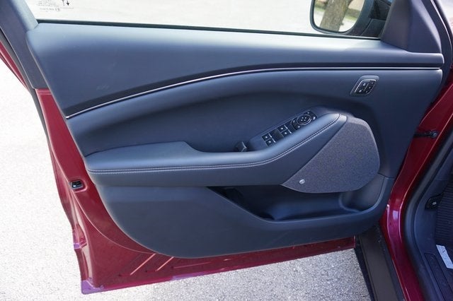 2025 Ford Mustang Mach-E Premium AWD