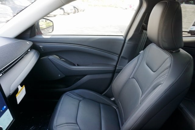 2025 Ford Mustang Mach-E Premium AWD