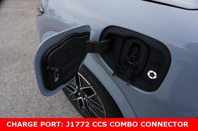 2025 Ford Mustang Mach-E Premium AWD