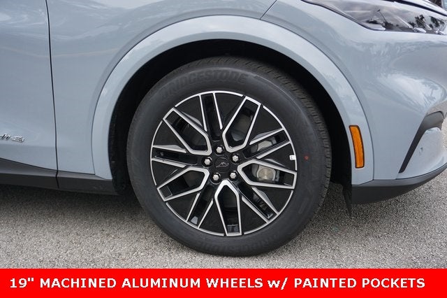 2025 Ford Mustang Mach-E Premium AWD