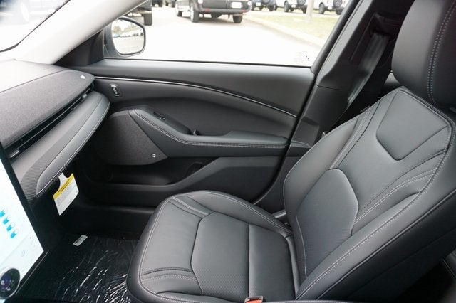 2025 Ford Mustang Mach-E Premium AWD