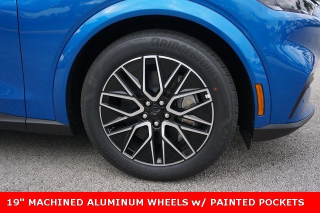 2025 Ford Mustang Mach-E Premium AWD