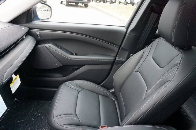 2025 Ford Mustang Mach-E Premium AWD