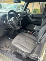 2016 Jeep Wrangler Unlimited Base