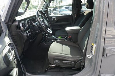 2022 Jeep Wrangler Unlimited Sahara