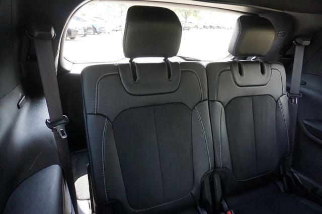 2022 Jeep Grand Cherokee L Laredo