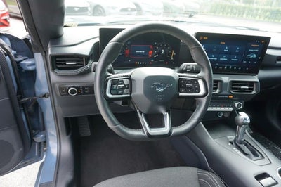 2025 Ford Mustang EcoBoost