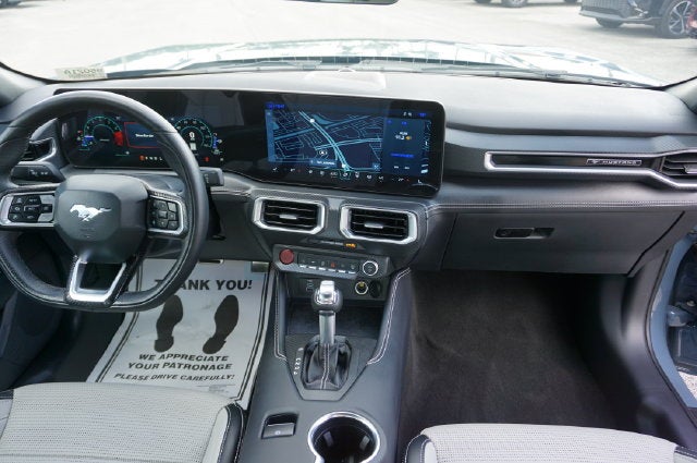 2025 Ford Mustang Base
