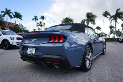 2025 Ford Mustang Base
