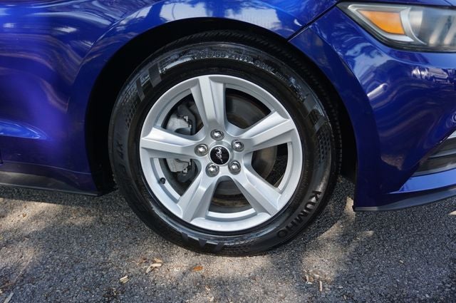 2016 Ford Mustang V6