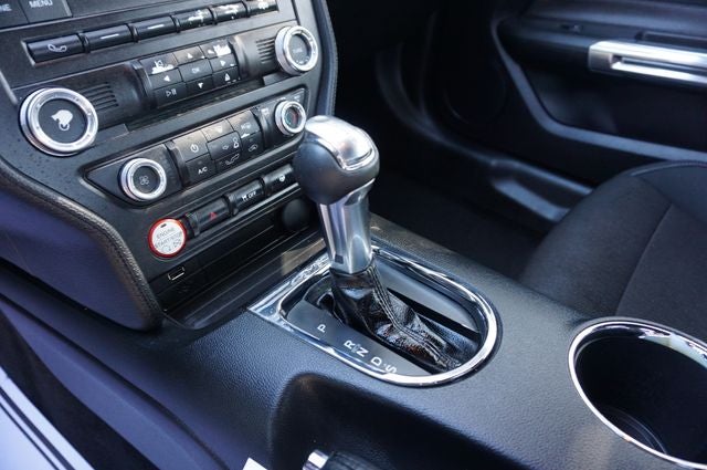 2016 Ford Mustang V6