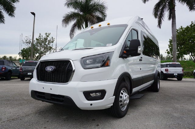 2027 Ford Transit-350HD Passenger Van XLT