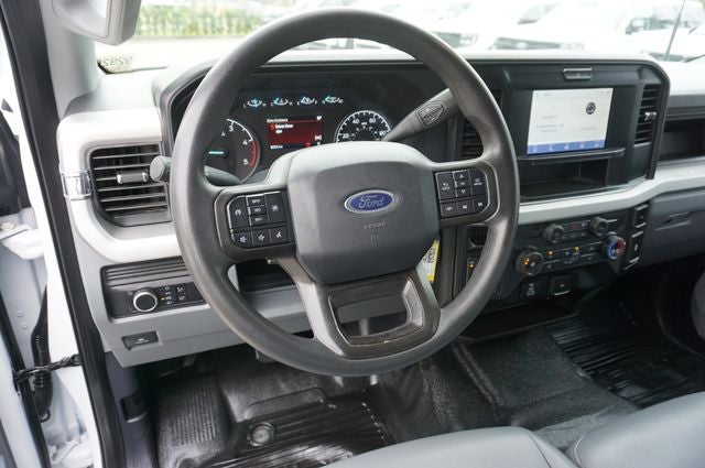 2025 Ford F-450SD XL