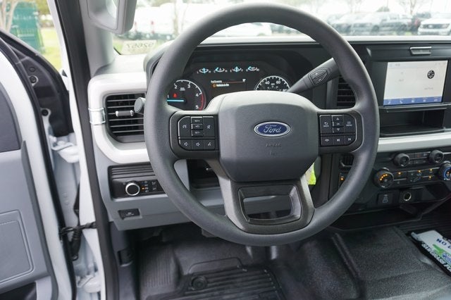 2026 Ford F-550SD F-550® XL