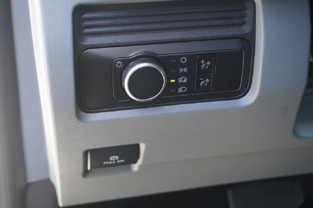 2027 Ford F-550SD Base