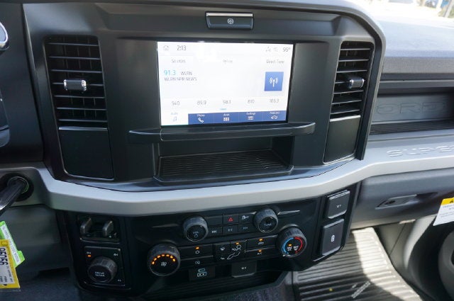 2027 Ford F-550SD Base