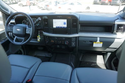 2027 Ford F-550SD Base