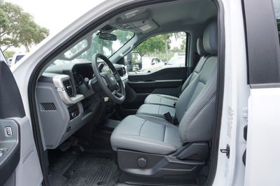 2026 Ford F-550SD F-550® XL