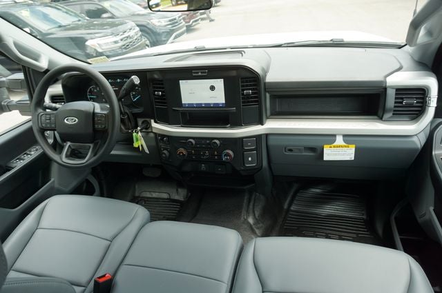 2026 Ford F-550SD F-550® XL