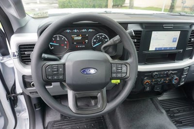 2027 Ford F-350SD Base