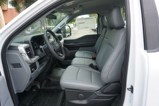 2027 Ford F-350SD Base