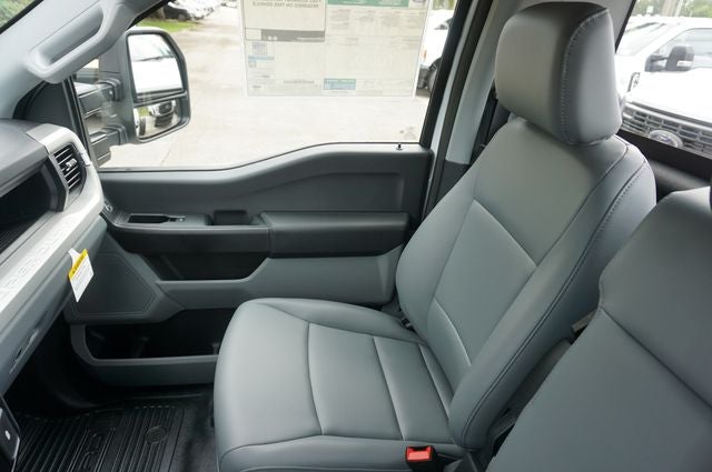 2027 Ford F-350SD Base