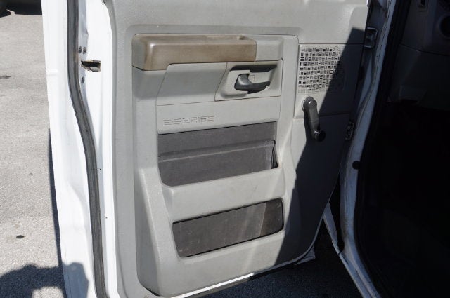 2011 Ford E-350SD BASE