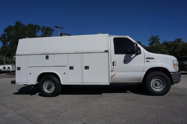 2011 Ford E-350SD BASE