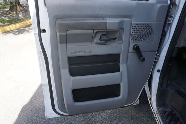 2014 Ford E-350SD BASE