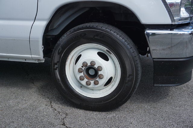 2024 Ford E-350SD Base