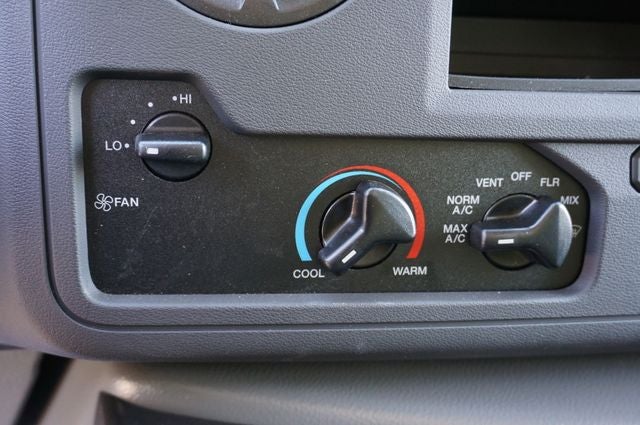 2027 Ford E-450SD E-450 DRW