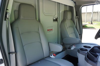 2027 Ford E-450SD E-450 DRW