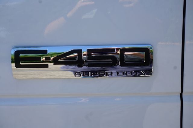 2027 Ford E-450SD E-450 DRW