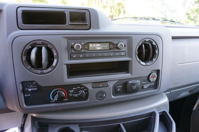 2027 Ford E-450SD E-450 DRW