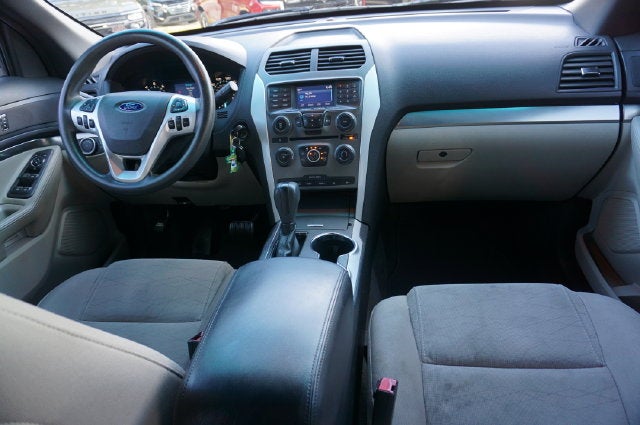 2015 Ford Explorer Base