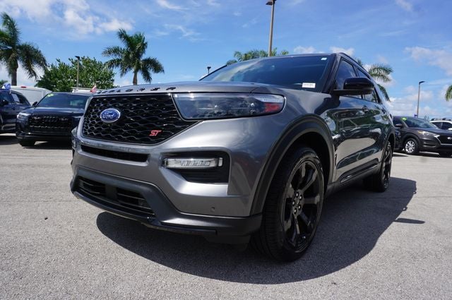 2022 Ford Explorer Base