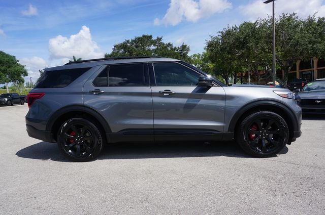 2022 Ford Explorer Base