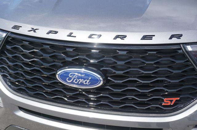2022 Ford Explorer Base