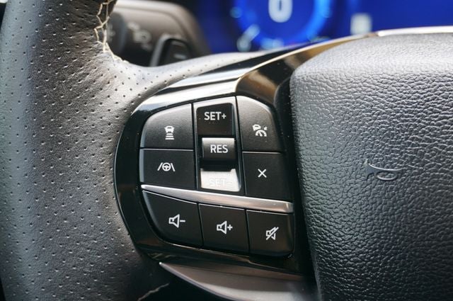 2022 Ford Explorer Base