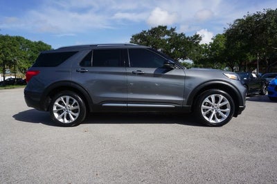 2023 Ford Explorer Platinum