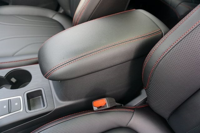 2026 Ford Escape Hybrid ST-Line Elite