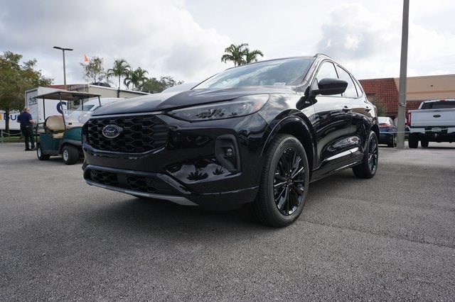 2026 Ford Escape Hybrid ST-Line Elite
