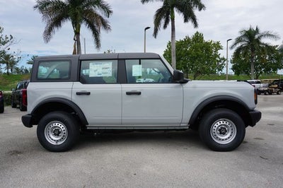 2026 Ford Bronco Base