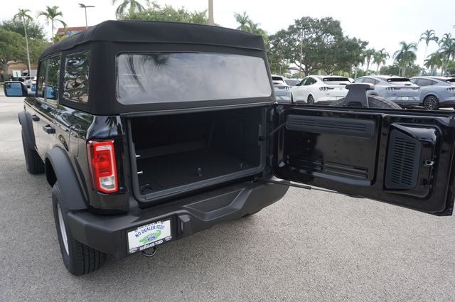 2026 Ford Bronco Base