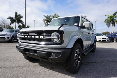 2026 Ford Bronco Outer Banks®